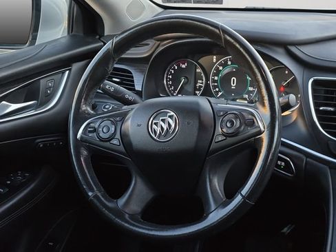 Used 2017 Buick LaCrosse Essence FWD image 17