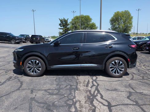 Used 2024 Buick Envision Preferred AWD/4WD image 2