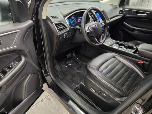 Used 2019 Ford Edge SEL w/ Equipment Group 201A FWD image 15