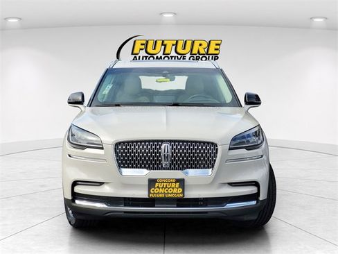 Certified 2022 Lincoln Aviator Reserve image 3
