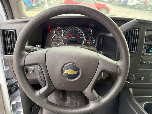 New 2026 Chevrolet Express 2500 RWD image 17