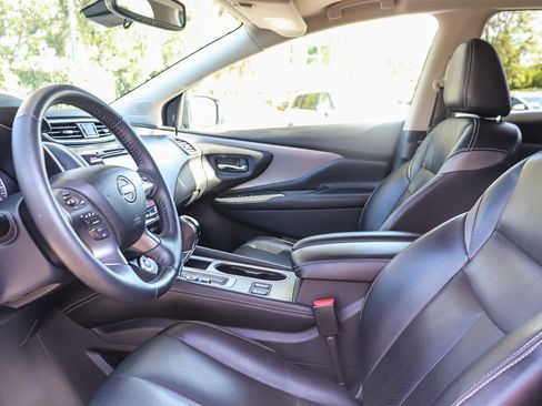 Used 2019 Nissan Murano SL w/ SL Technology Package FWD image 17