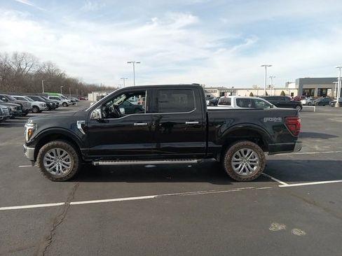 Used 2024 Ford F150 Lariat w/ FX4 Off-Road Package image 4