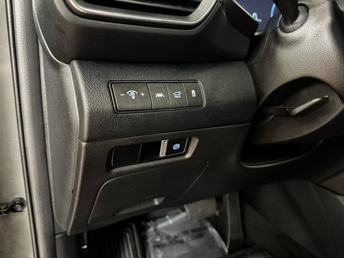 Used 2022 Hyundai Santa Fe XRT image 16