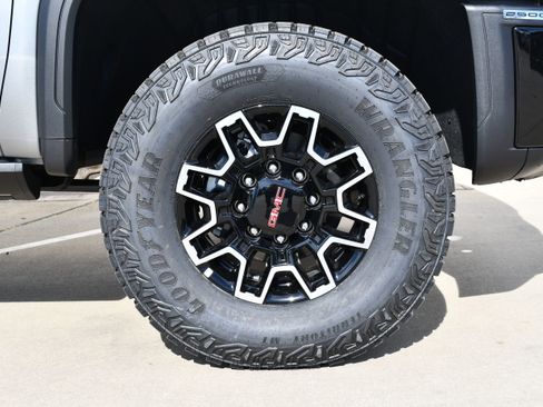 New 2026 GMC Sierra 2500 AT4X image 13