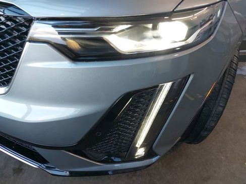 Used 2025 Cadillac XT6 Sport w/ LPO, Floor Liner Package image 33