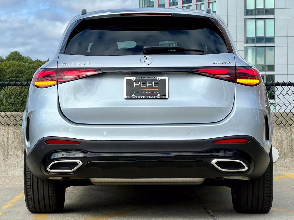 Certified 2026 Mercedes-Benz GLC 300 4MATIC image 6