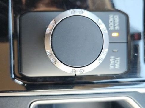 Used 2022 Toyota Tundra Limited image 24