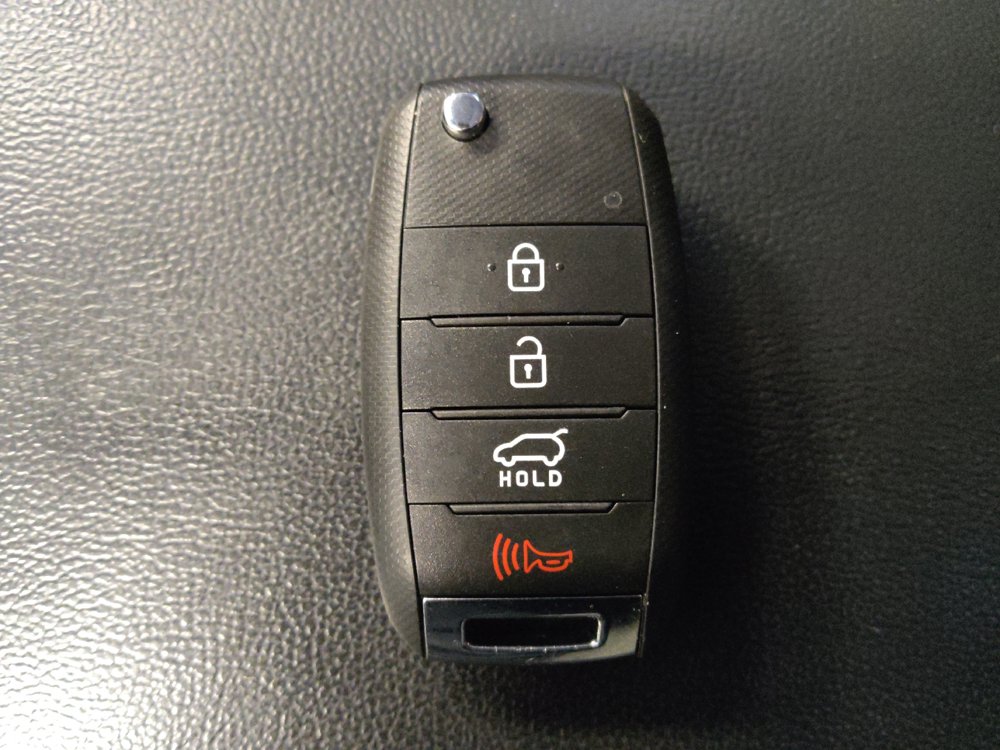 Used 2019 Kia Sorento AWD image 32