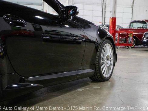 Used 2005 Mercedes-Benz SLK 55 AMG image 24