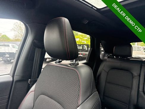 Used 2024 Ford Escape ST-Line Select w/ Tech Pack #2 AWD/4WD image 39