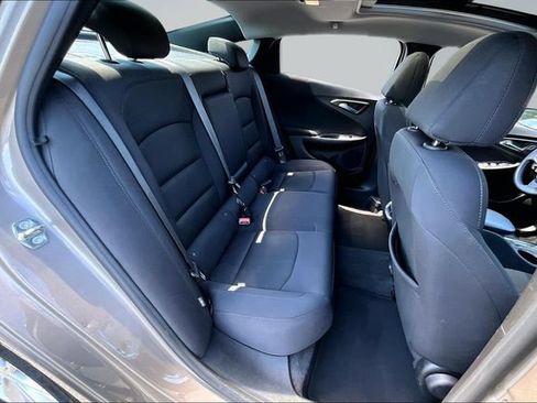 Used 2024 Chevrolet Malibu LT FWD image 24