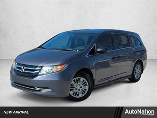 Used 2016 Honda Odyssey LX video 1