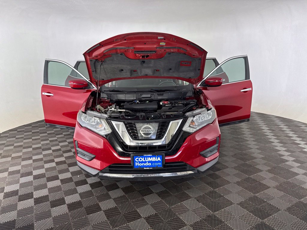 Used 2017 Nissan Rogue SV FWD image 12