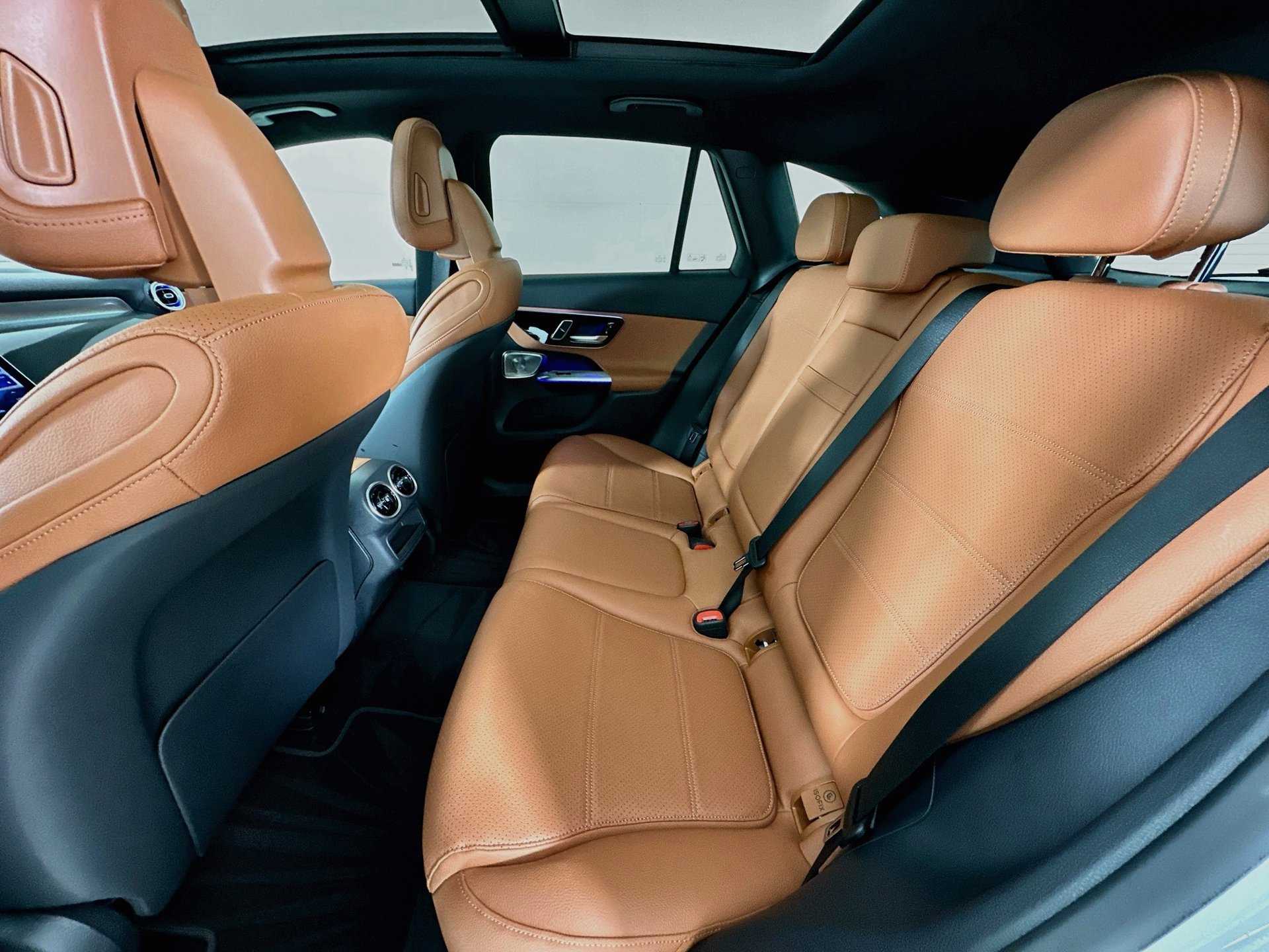 Certified 2026 Mercedes-Benz GLC 300 4MATIC image 27