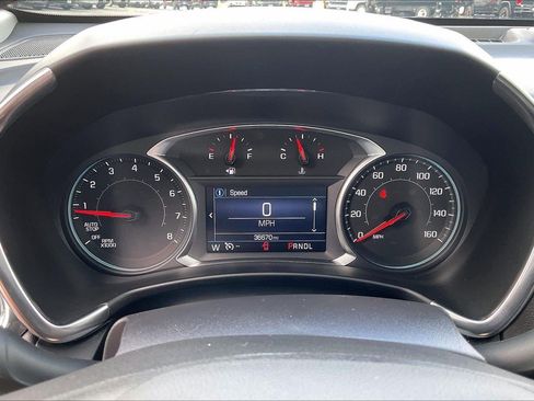 Used 2024 Chevrolet Equinox LT FWD image 21
