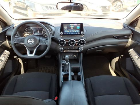 Used 2024 Nissan Sentra SV FWD image 20