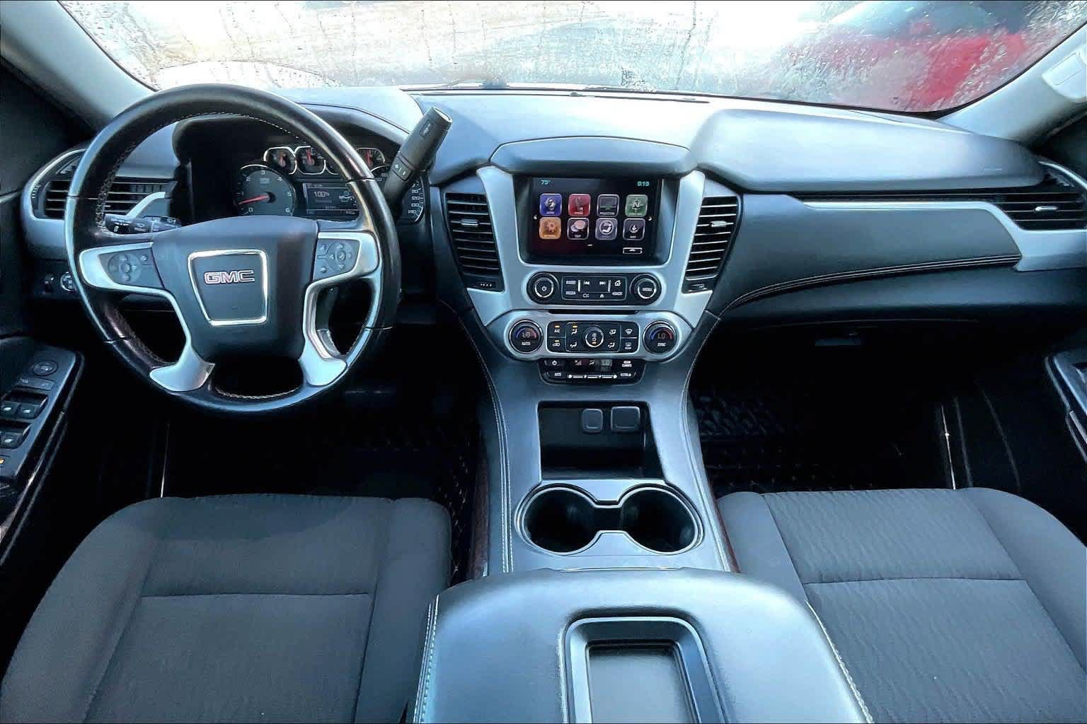 Used 2020 GMC Yukon XL SLE w/ Convenience Package RWD image 10