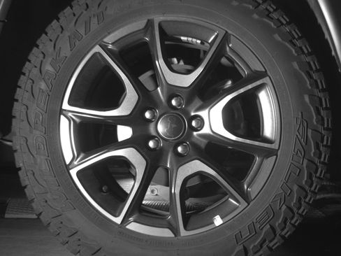 Used 2025 Jeep Compass Trailhawk AWD/4WD image 15