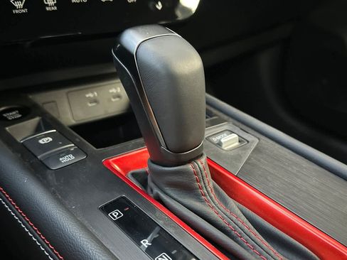 New 2026 Nissan Kicks SR w/ Illumination Package image 24