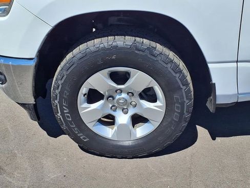 Used 2021 RAM 1500 Big Horn AWD/4WD image 30