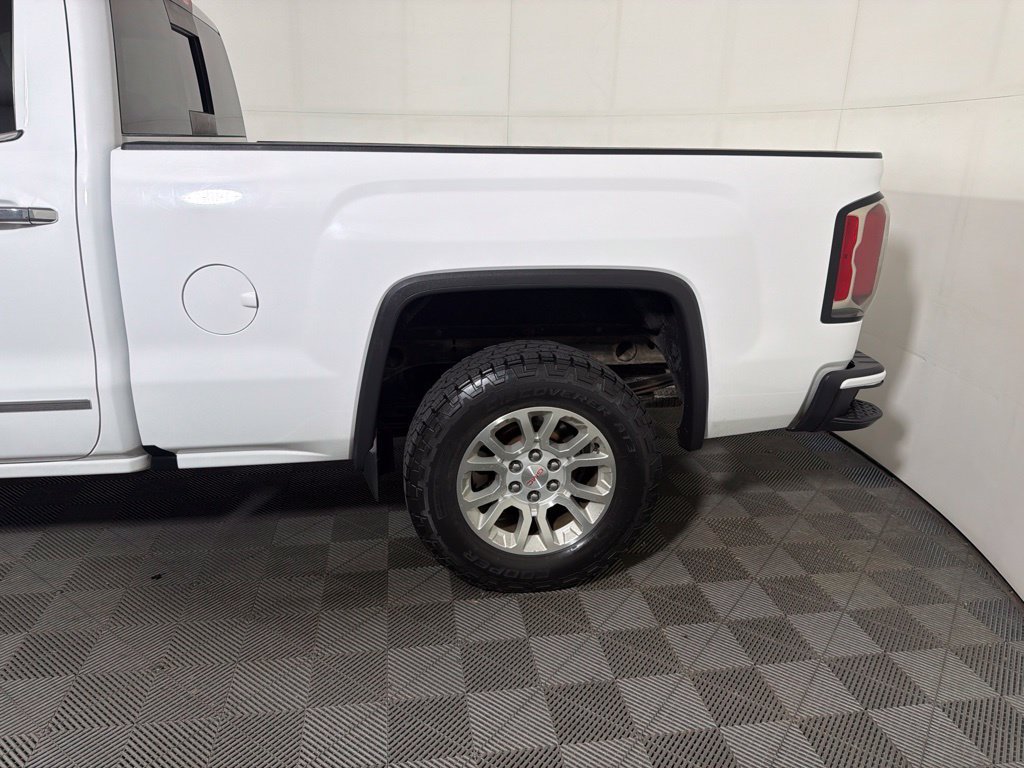 Used 2016 GMC Sierra 1500 SLT w/ All-Terrain Package AWD/4WD image 5