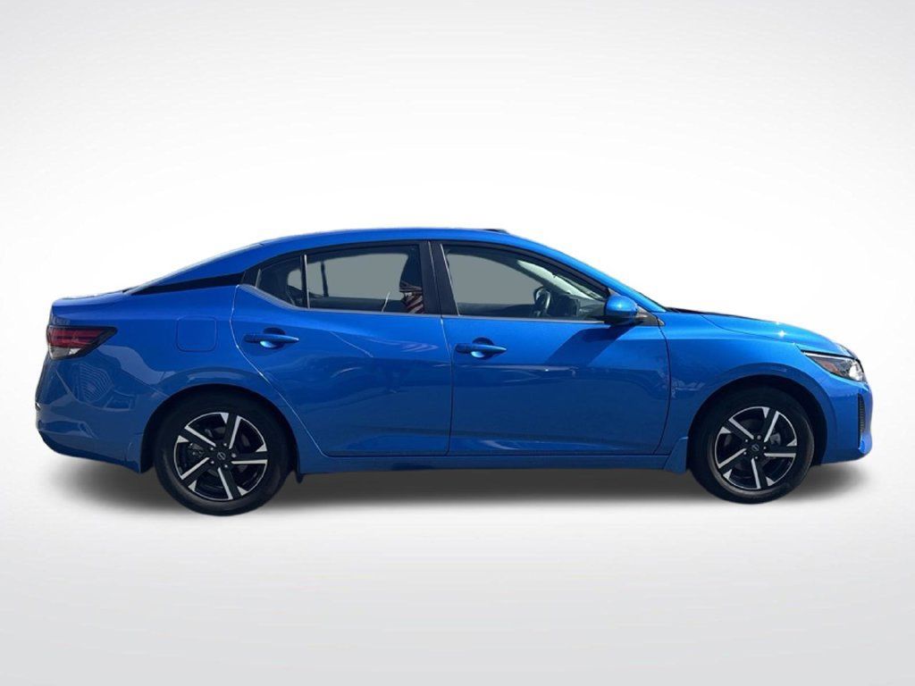 Certified 2025 Nissan Sentra SV w/ All-Weather Package FWD image 8