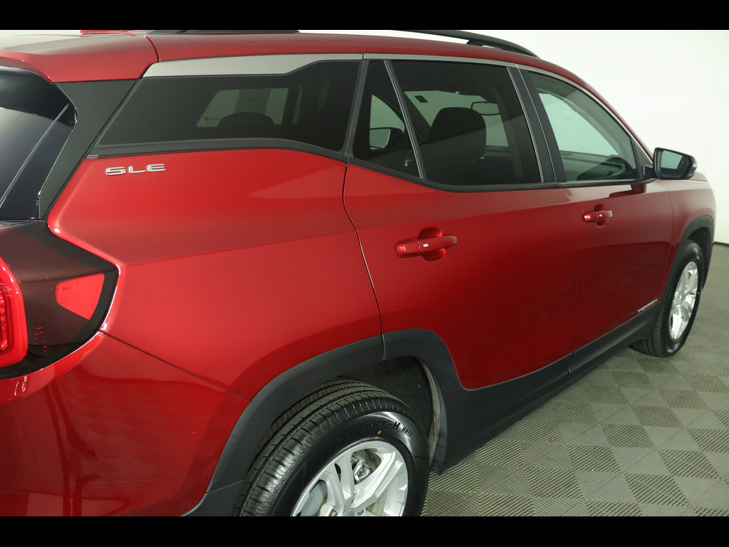 Used 2023 GMC Terrain SLE w/ Driver Convenience Package AWD/4WD image 19