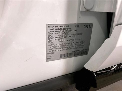 Used 2025 Audi Q5 2.0T Premium w/ Convenience Plus Package image 36