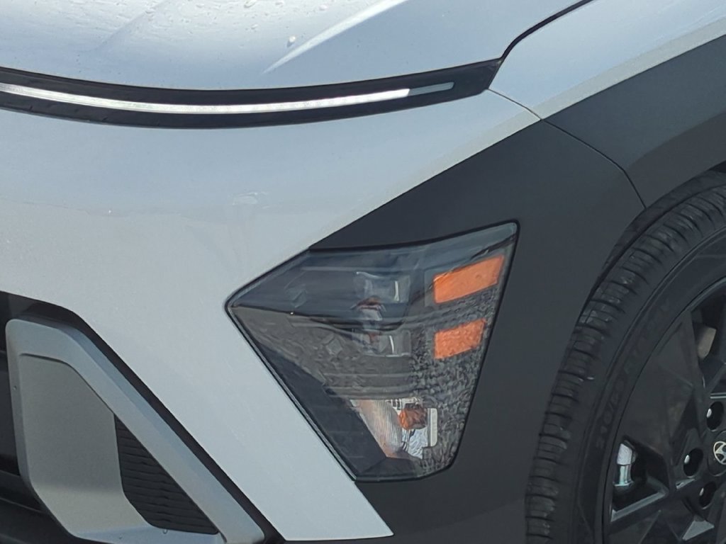 New 2027 Hyundai Kona SEL Sport FWD image 10