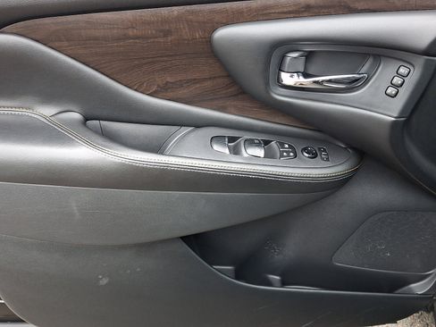 Certified 2022 Nissan Murano Platinum w/ Cargo Package AWD/4WD image 15