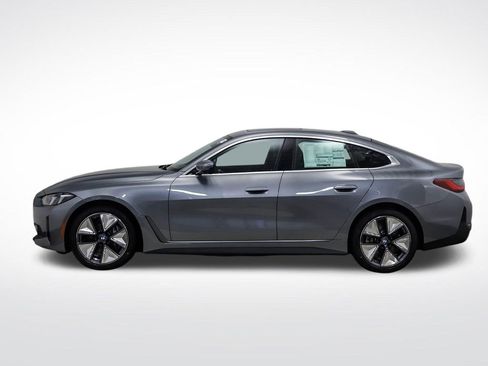 Used 2025 BMW i4 xDrive40i w/ Parking Assistance Package AWD/4WD image 2