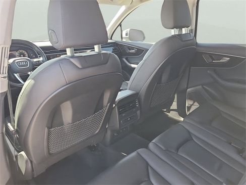 Used 2023 Audi Q7 3.0T Premium Plus image 13