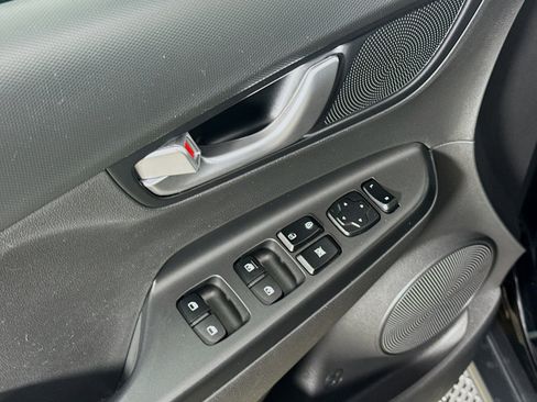 Used 2023 Hyundai Kona SEL image 24