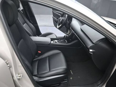 Used 2025 MAZDA MAZDA3 s FWD image 28