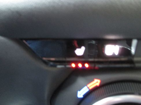 Used 2023 Chevrolet Blazer LT w/ Convenience Package image 22