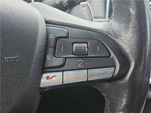 Used 2020 Cadillac CT4 V w/ Technology Package RWD image 17