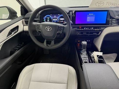 New 2026 Toyota Camry XLE FWD image 30