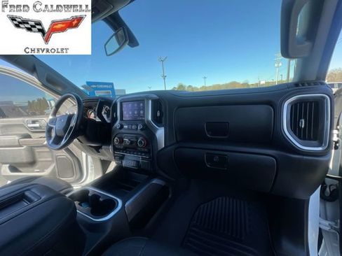 Used 2022 Chevrolet Silverado 2500 LTZ w/ LTZ Plus Package image 34
