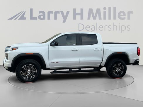 Used 2023 GMC Canyon AT4 w/ Canyon Safety Plus Package AWD/4WD image 2