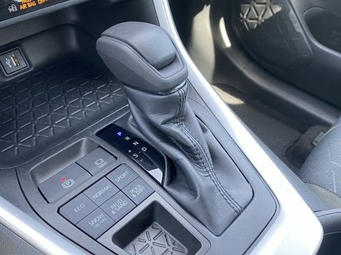 Used 2023 Toyota RAV4 XLE image 10