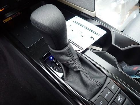 New 2026 Toyota Camry LE FWD image 18