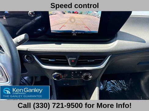 Used 2024 Buick Encore GX Preferred FWD image 37