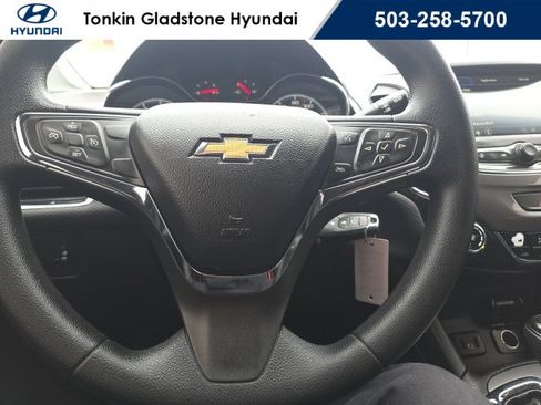 Used 2019 Chevrolet Cruze LS w/ LS Convenience Package image 14