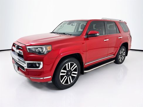 Used 2022 Toyota 4Runner Limited image 3