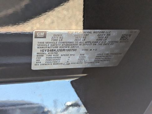 Used 2016 Cadillac Escalade Luxury image 36