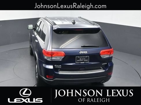Used 2017 Jeep Grand Cherokee Limited AWD/4WD image 27