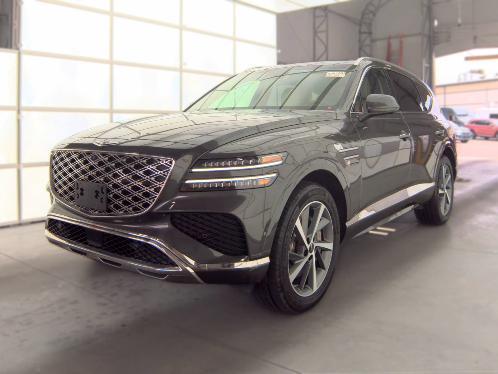 Used 2025 Genesis GV80 3.5T Advanced AWD/4WD image 2