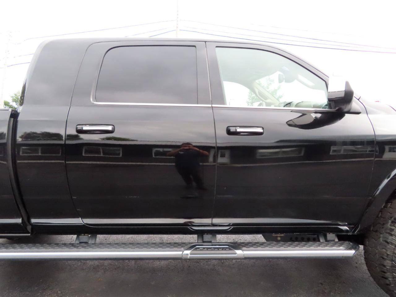 Used 2021 RAM 2500 Laramie AWD/4WD image 25