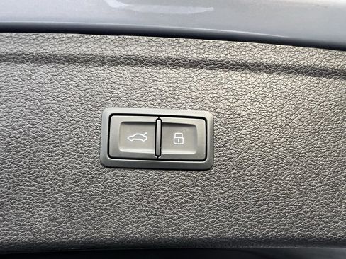 Used 2022 Audi Q5 2.0T Premium Plus image 33